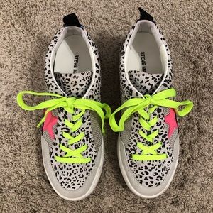 Steve Madden Leopard Star Sneakers